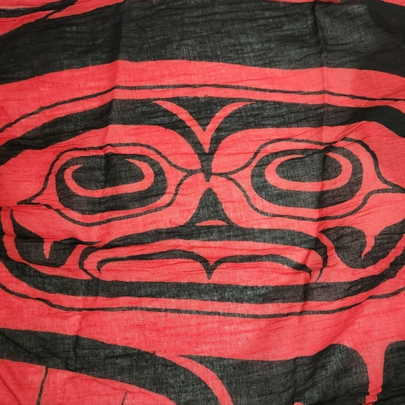 Native Northwest Orca Scarf - Picture 5 of 15